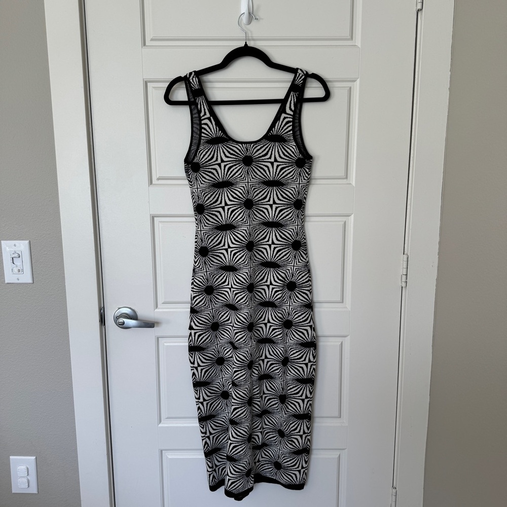 New House of Harlow 1960 black and white midi dress art deco luxe essentials  XS - Picture 8 of 9